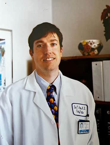 Dr. Ian Kroes